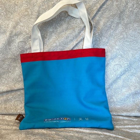 Blue and White Doraemon Tote Bag - Picture 2 of 3